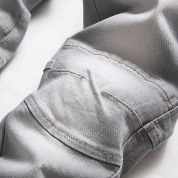 Muške sive kolaž traperice od elastičnog денима s modnim tipke, oblikovana izravne biciklistički hlače, hlače